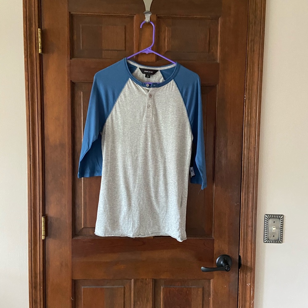 NWT 🥳 Adam Levine 3/4 Sleeve Shirt